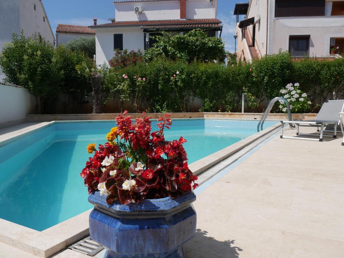 Ferienhaus Bozena Appartment 1 Vrsar Luaran gambar